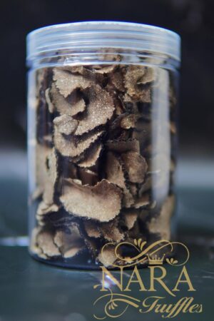 Getrocknete Scheiben schwarzer Sommertrüffel Tuber Aestivum
